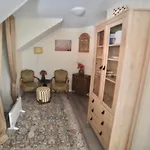Downtown Historical House With Renovated Free P Near 아파트 올레순