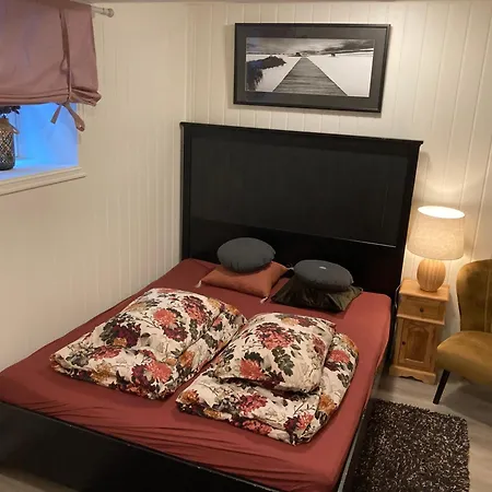 Downtown Historical House With Renovated * Alesund