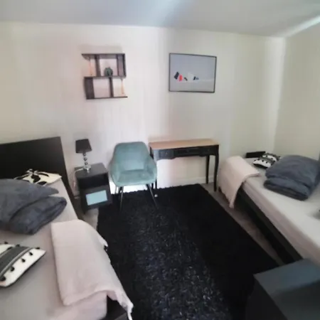 Downtown Historical House With Renovated Free P Near Ålesund