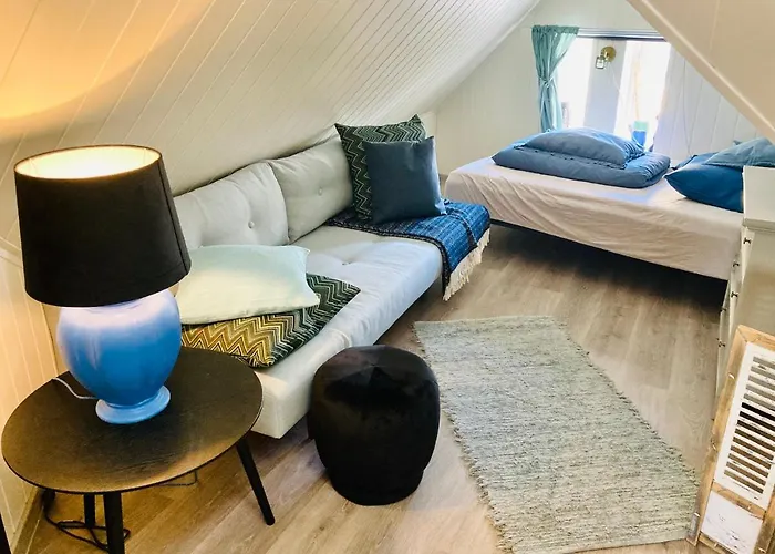 Downtown Historical House With Renovated Free P Near Ålesund