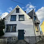 Downtown Historical House With Renovated Free P Near Apartment
